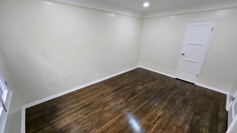 Building Photo - 120 N Gale Dr