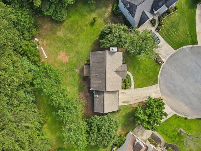 Building Photo - 405 Mt Vernon Ct