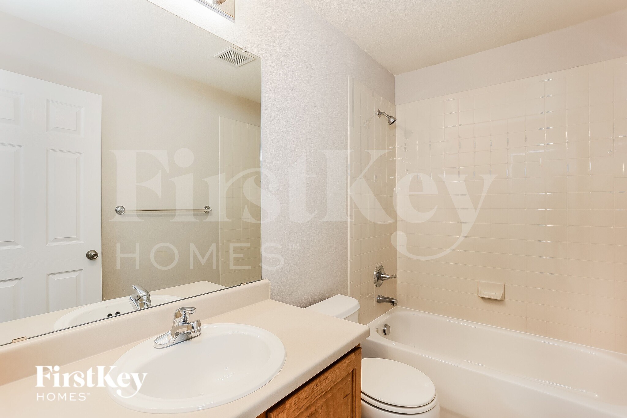 Building Photo - 10118 Uravan St