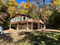 Building Photo - Water Access Home with Stunning Views