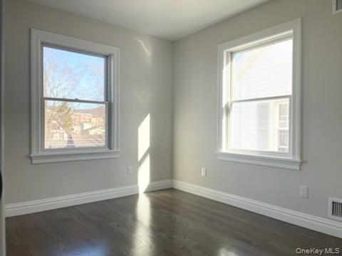 Building Photo - 27 Church St