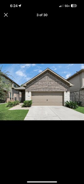 Building Photo - 17730 White Lightning Way