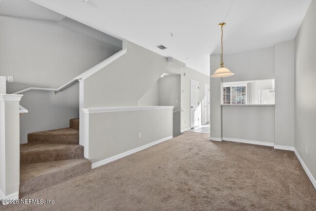 Building Photo - 340 E Ashley St