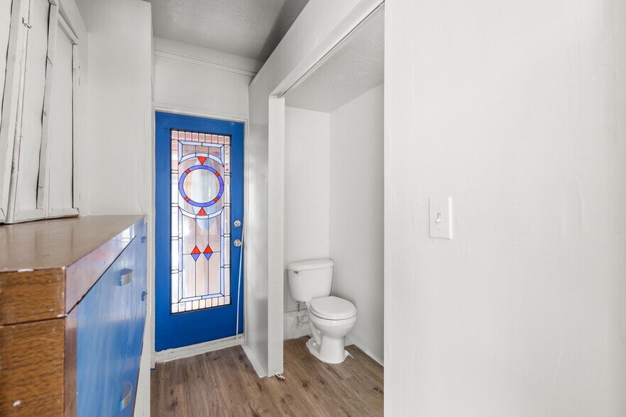 Building Photo - 5230 1st Ave N