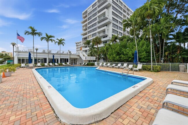 Building Photo - 1170 N Federal Hwy