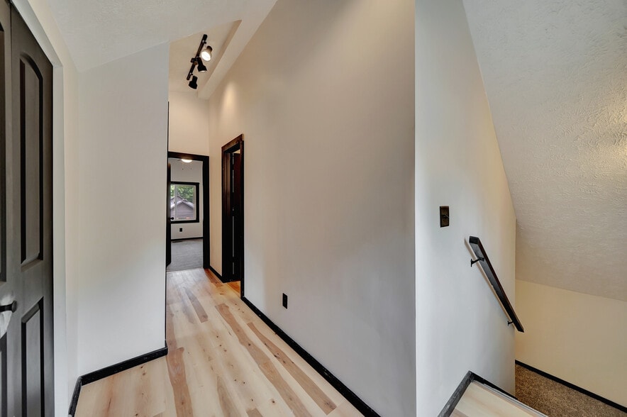 Building Photo - 2225 D St