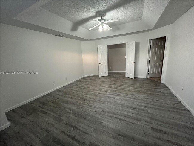 Building Photo - 16120 Opal Creek Dr