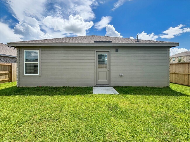 Building Photo - 6022 Standpiper Lp