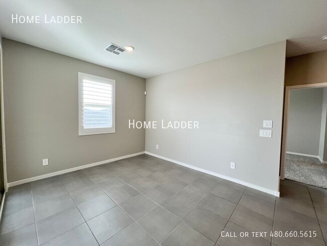 Building Photo - 41645 W Driftwood Ln