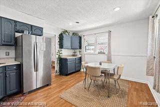 Building Photo - 5659 Lathers St