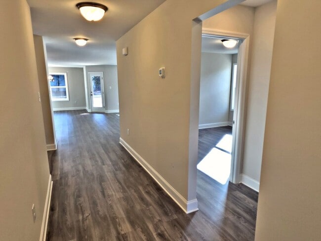 Building Photo - 3BR / 2BA House Decatur/Priceville