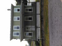Building Photo - 272 River Rd