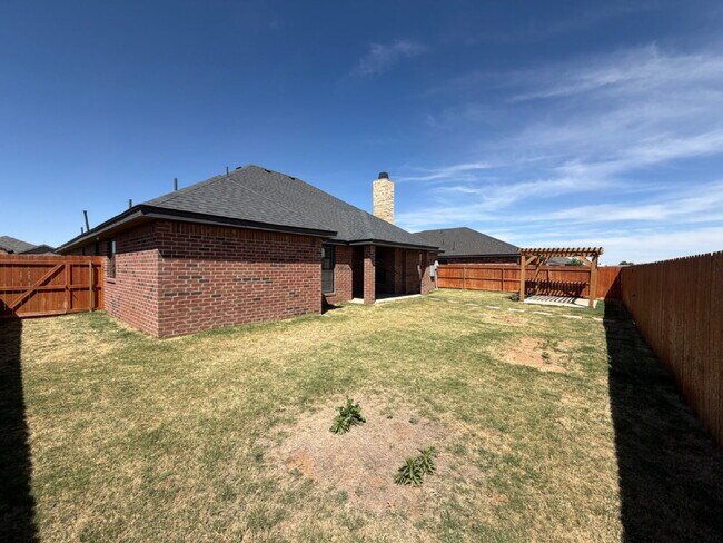 Building Photo - 405 Ranger St