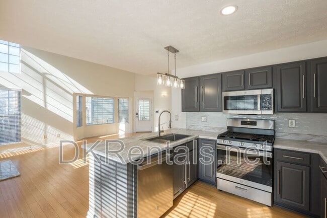 Building Photo - 3328 Vintage Pointe Ct