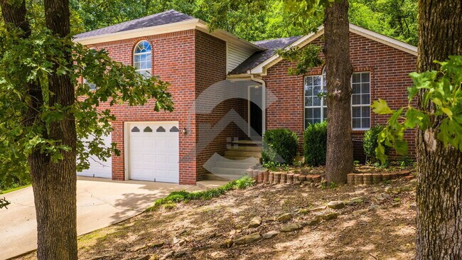 Building Photo - 2595 Jayme Cir