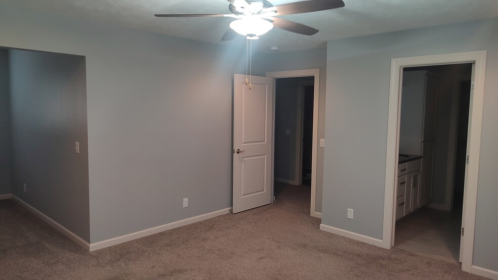 Master Bedroom - 5814 Princess Margaret Dr