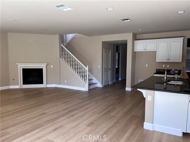 Building Photo - 5749 Brianhead Dr