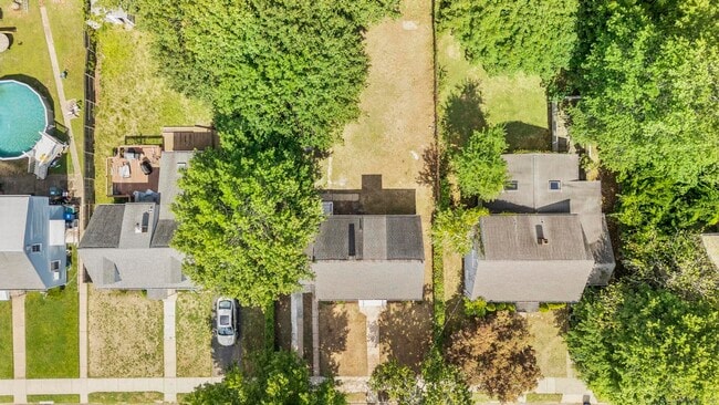 Building Photo - 203 Gorham Ave