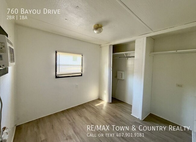 Building Photo - 760 Bayou Dr