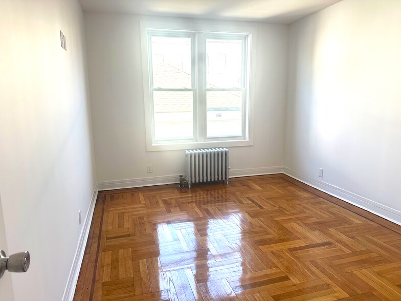 Building Photo - 4099 Bedford Ave