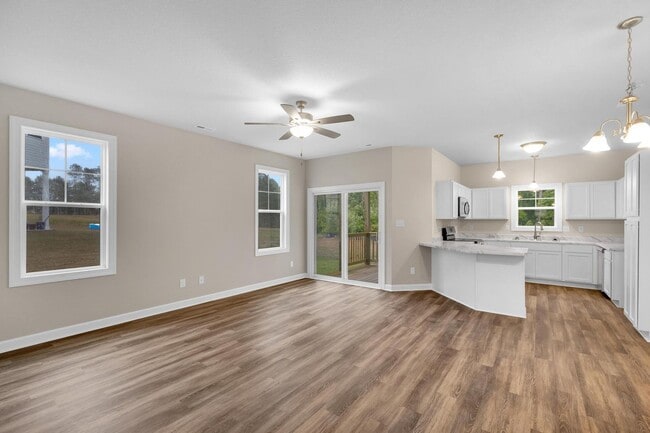 Building Photo - 253 Shallowbag Bay Ln