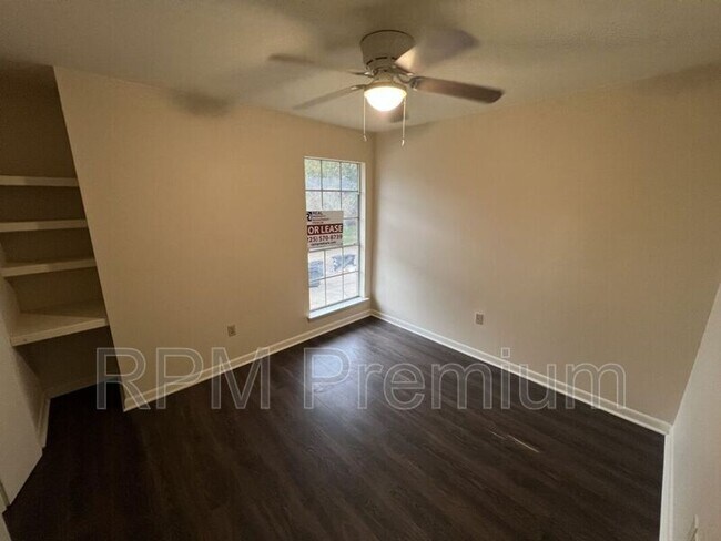 Building Photo - 5268 S Brightside View Dr