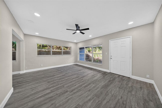 Building Photo - 500 E Broward Blvd