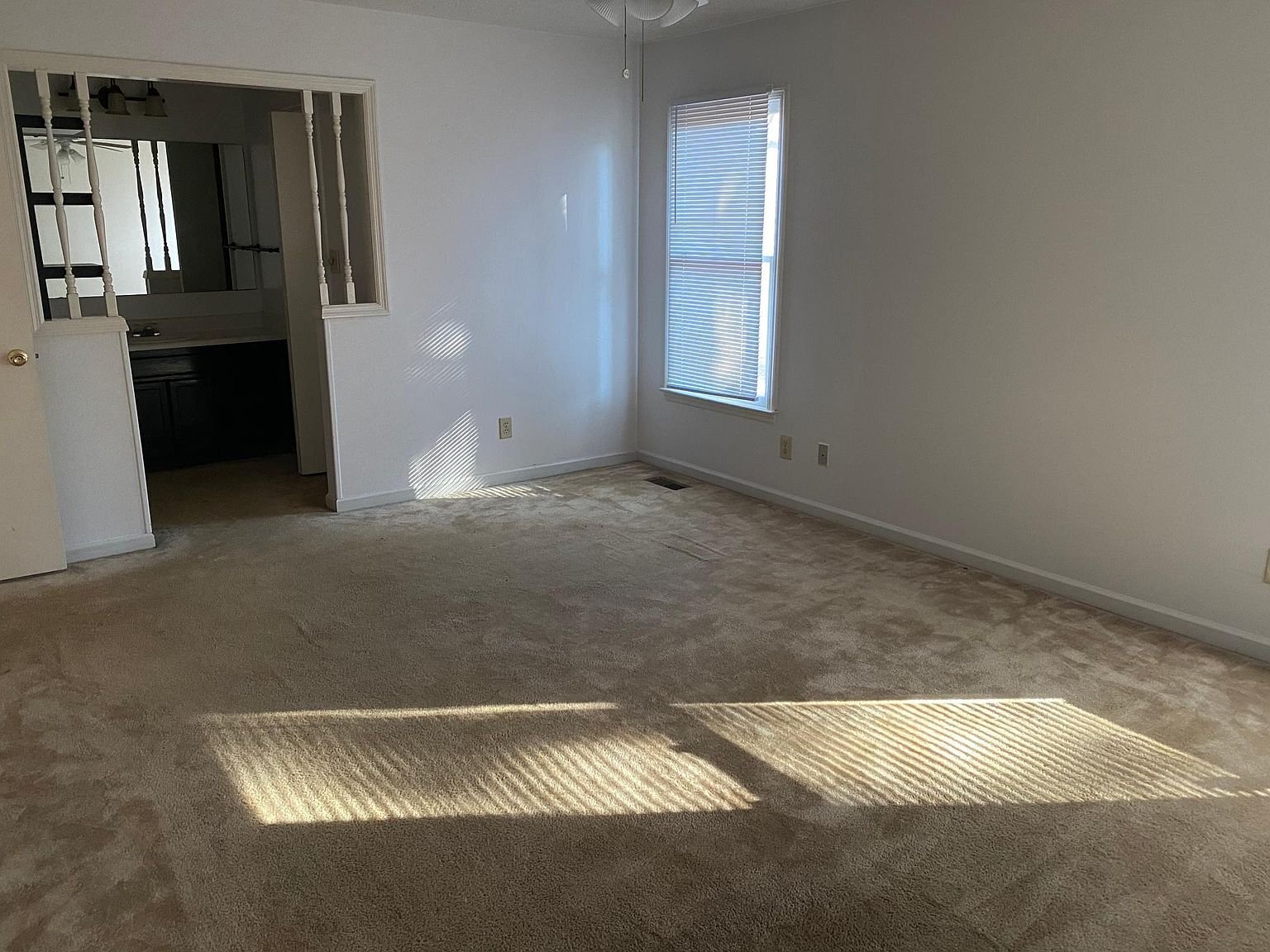 Building Photo - 7909 Sumter Pl