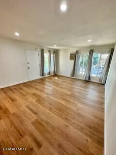 Building Photo - 5728 Hazeltine Ave