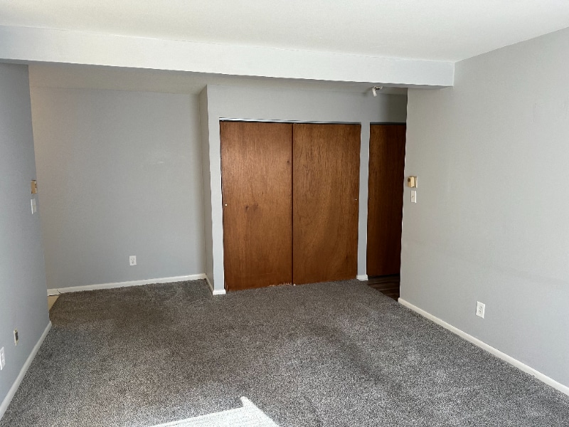 Building Photo - 1520 Spruce Ave