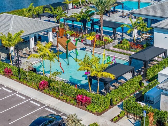 Building Photo - 8551 Swinley Frst Wy