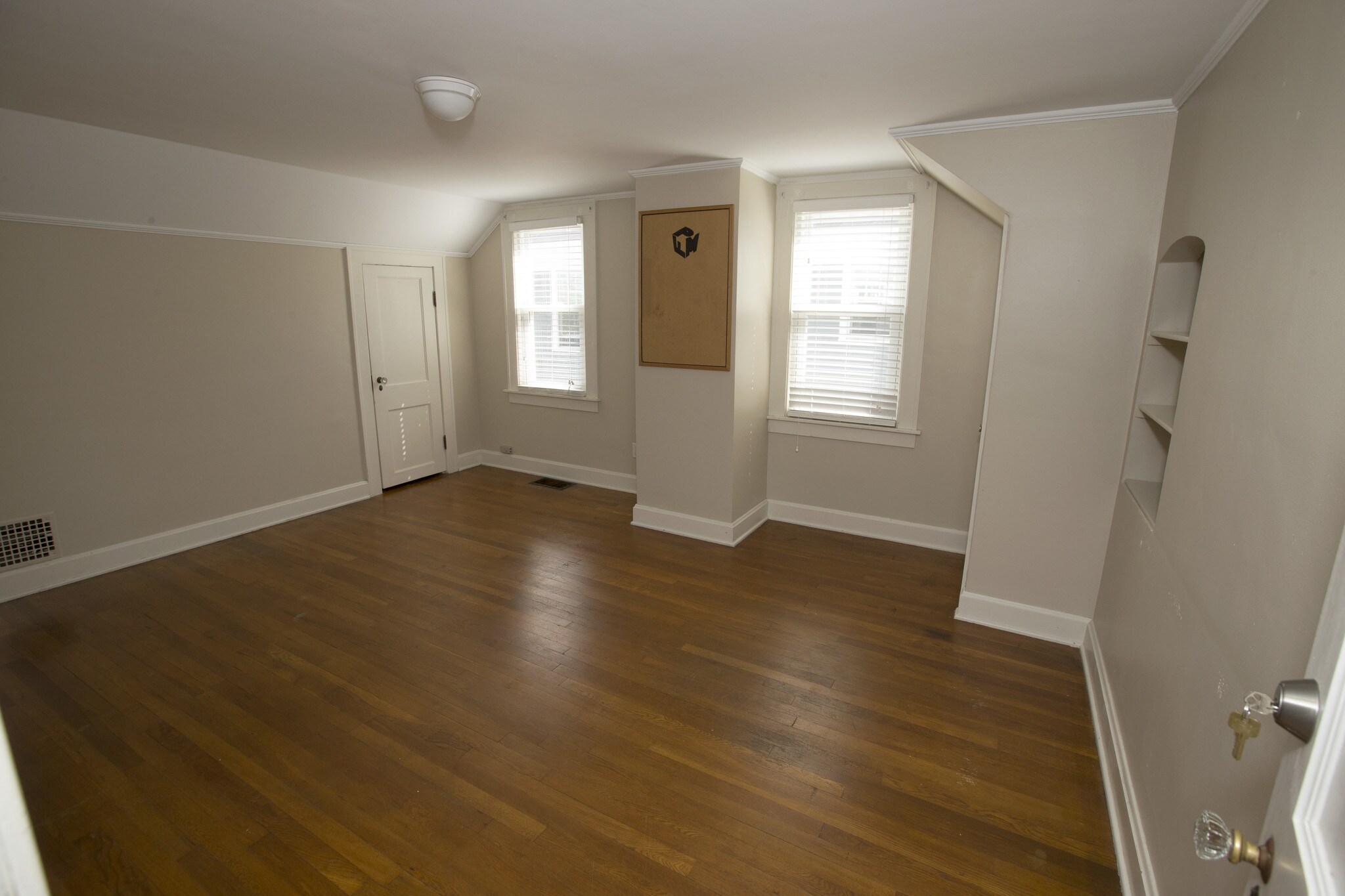 Upstairs Bedroom #1 - 33 Grosvenor St