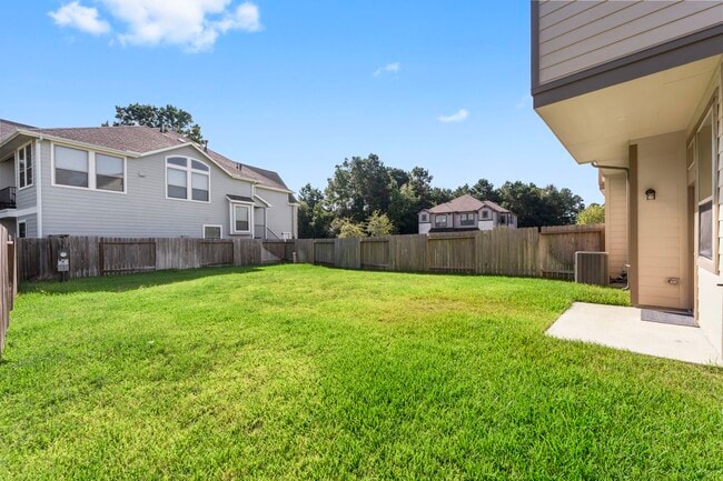 Building Photo - 308 N Spotted Fern Dr