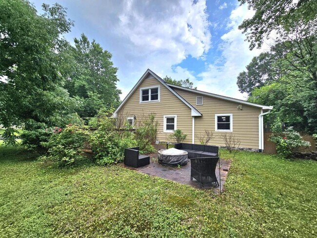 Building Photo - 8134 Keeler St