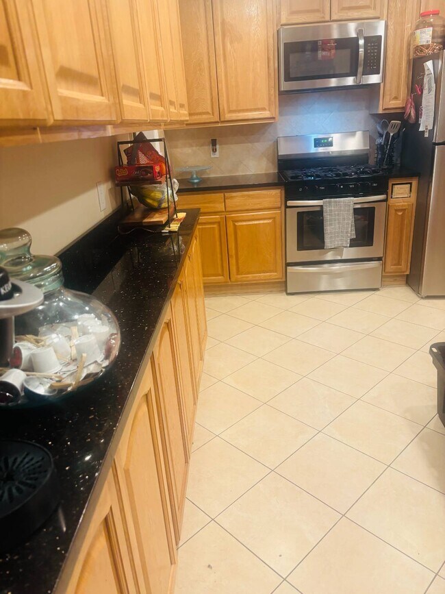 Building Photo - 28 Purdue Rd