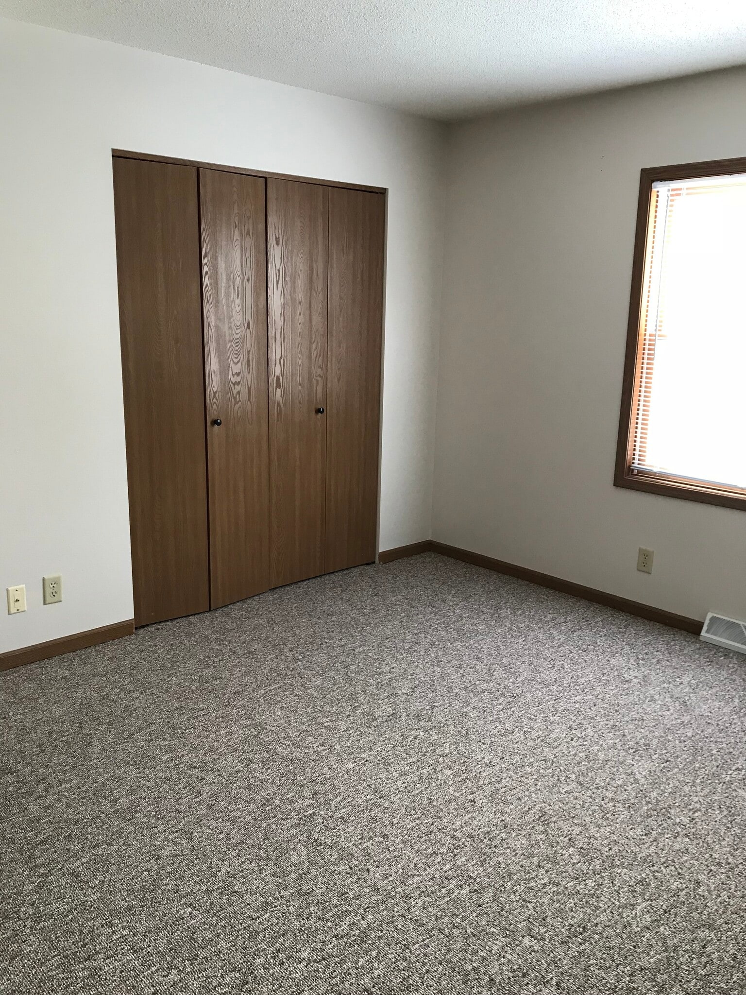 Building Photo - 5153 State Rd 17