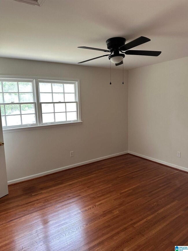 Building Photo - 1073 Sherbrooke Cir