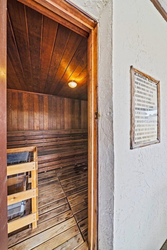 Building Photo - 3335 Wind Surf Way