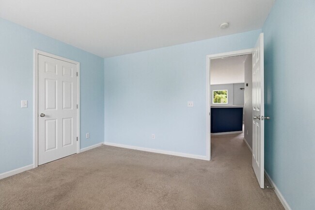 Building Photo - 3208 Calder Ct