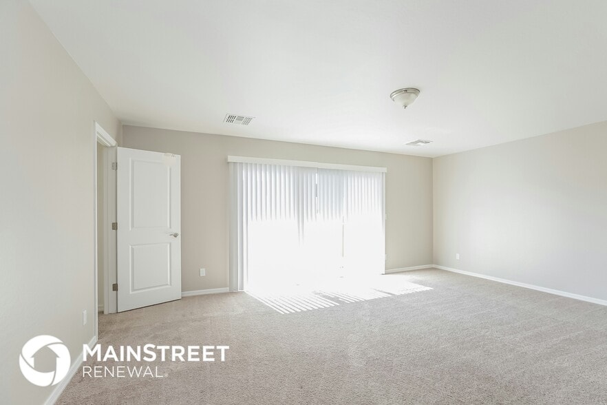 Building Photo - 2000 N 36th St