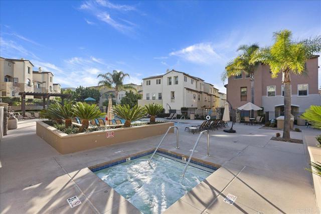 Building Photo - 676 Kellogg St