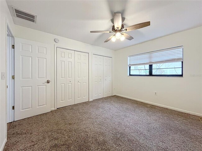 Building Photo - 3005 Enisglen Dr
