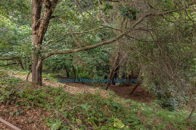 Building Photo - Executive Coastal Living at the Historic P...