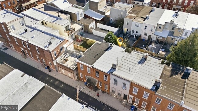 Building Photo - 3061 Livingston St