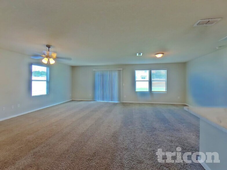 Building Photo - 4429 Warm Springs Way