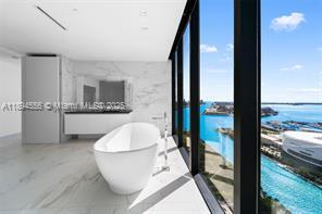 Building Photo - 1000 Biscayne Blvd