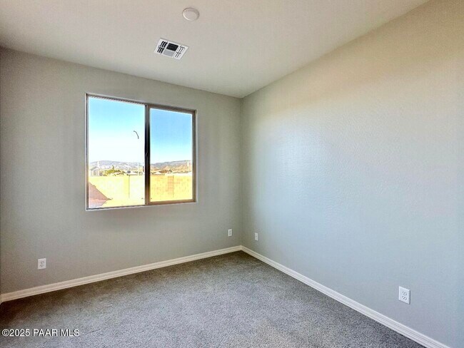 Building Photo - 7701 E Fieldstone Dr