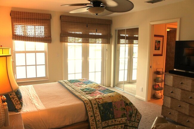 Building Photo - 1120 Ocean Dunes Cir