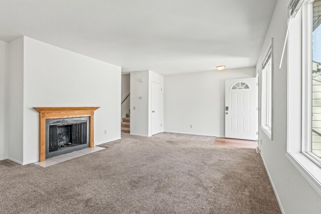 Building Photo - 1302 N Gammon Rd