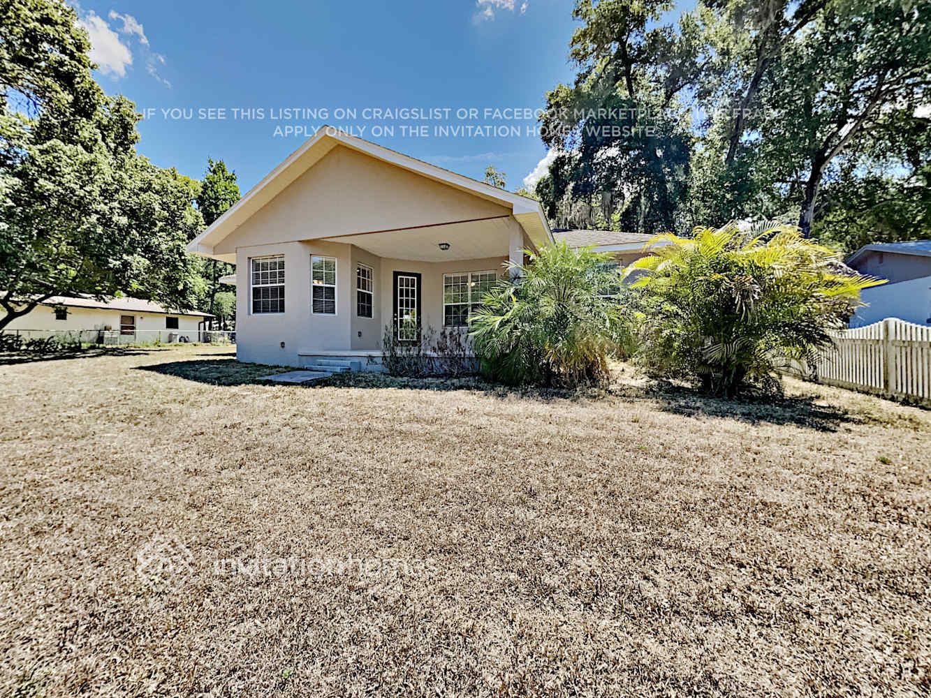 Building Photo - 2890 Alameda Del Norte